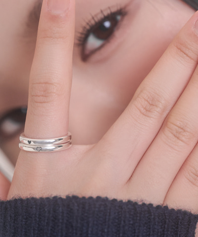 Amazon.com: Rectangle engagement ring in 14k white gold, Diamond wedding  ring, Minimalist white gold engagement ring, Simple alternative wedding  band, Handmade diamond promise ring, April birthstone ring : Handmade  Products
